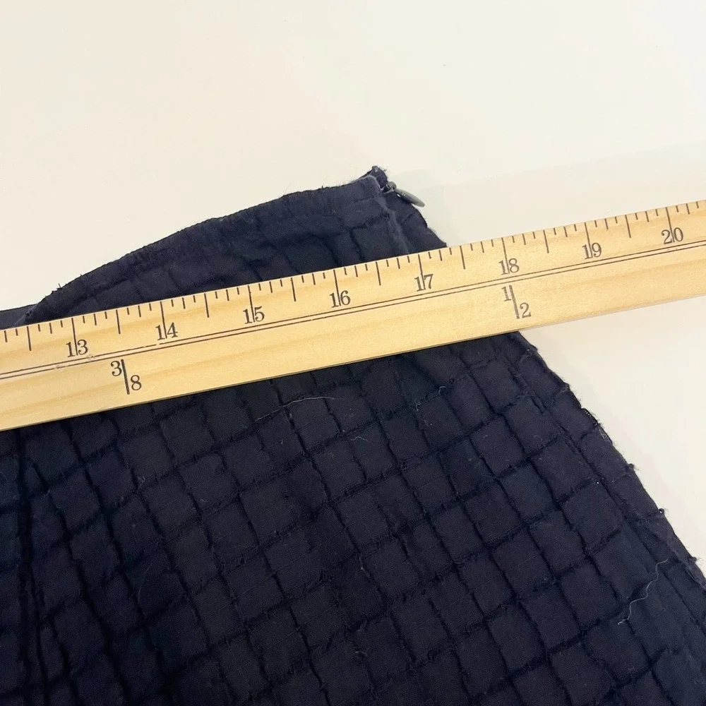 Eileen Fisher Black Textured Grid Midi Skirt Lagenlook Artsy‎ Chic - Size Medium